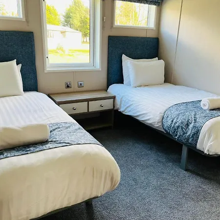 Bridgewater With Hot Tub York