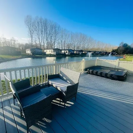 Holiday home Bridgewater With Hot Tub *