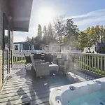 Bridgewater With Hot Tub Prázdninový dům