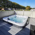 Bridgewater With Hot Tub Prázdninový dům