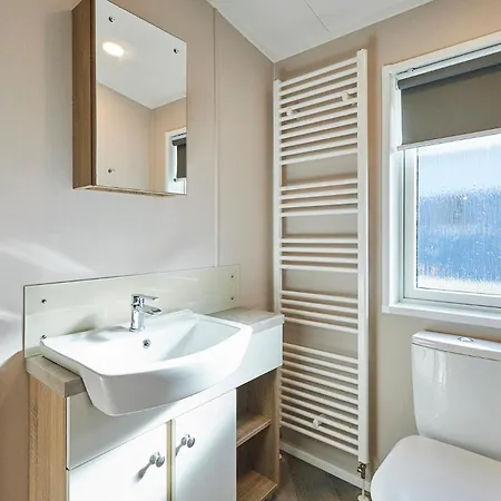 Feriehus Bridgewater With Hot Tub *